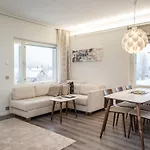 Red - Vuori By Interhome Tahkovuori